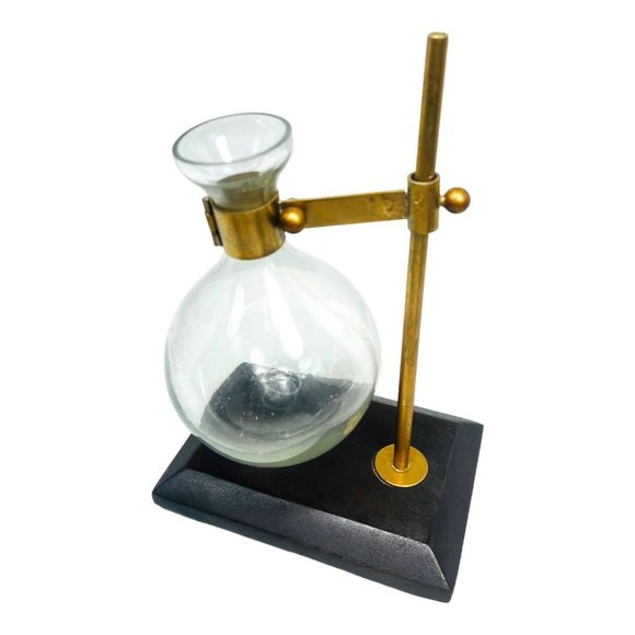 Chemistry Beaker Flower Vase Chemistry Teacher Gift Lab Tech Gift - Picture 4 of 9